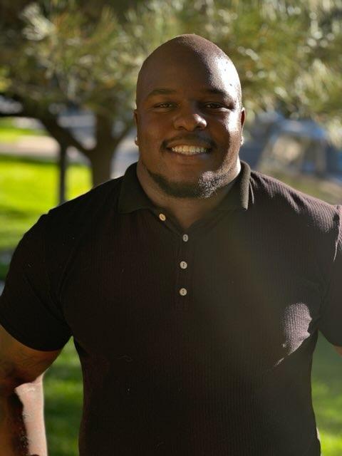 To Work Across Generations, Listen, Learn and Adapt 3 Tequael Walker