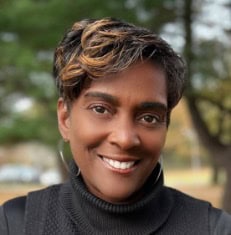 Honoring Women’s History Month: Celebrating Zayo Women Who Lead 3 dee hall square