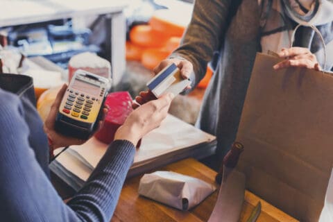 Retailers: Implementing SD-WAN: DIY vs. Managed Services